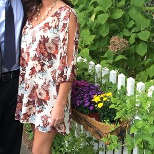 Lulus flower shift dress